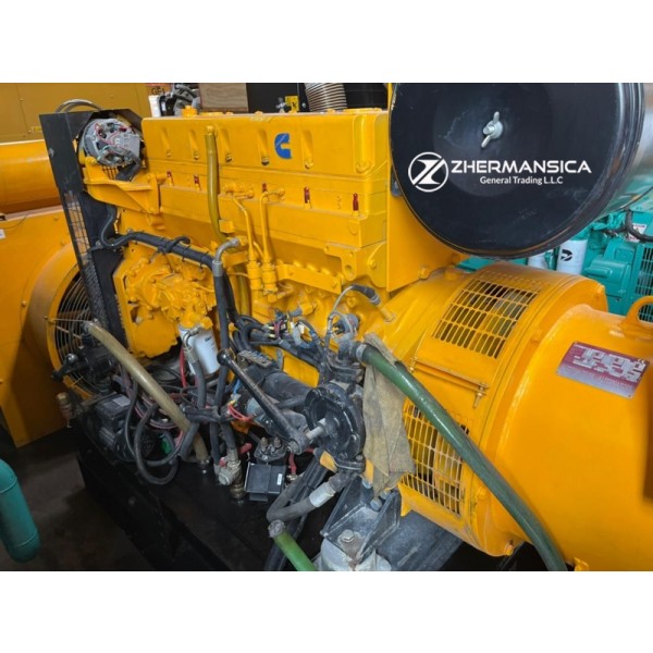 CUMMINS GENERATOR